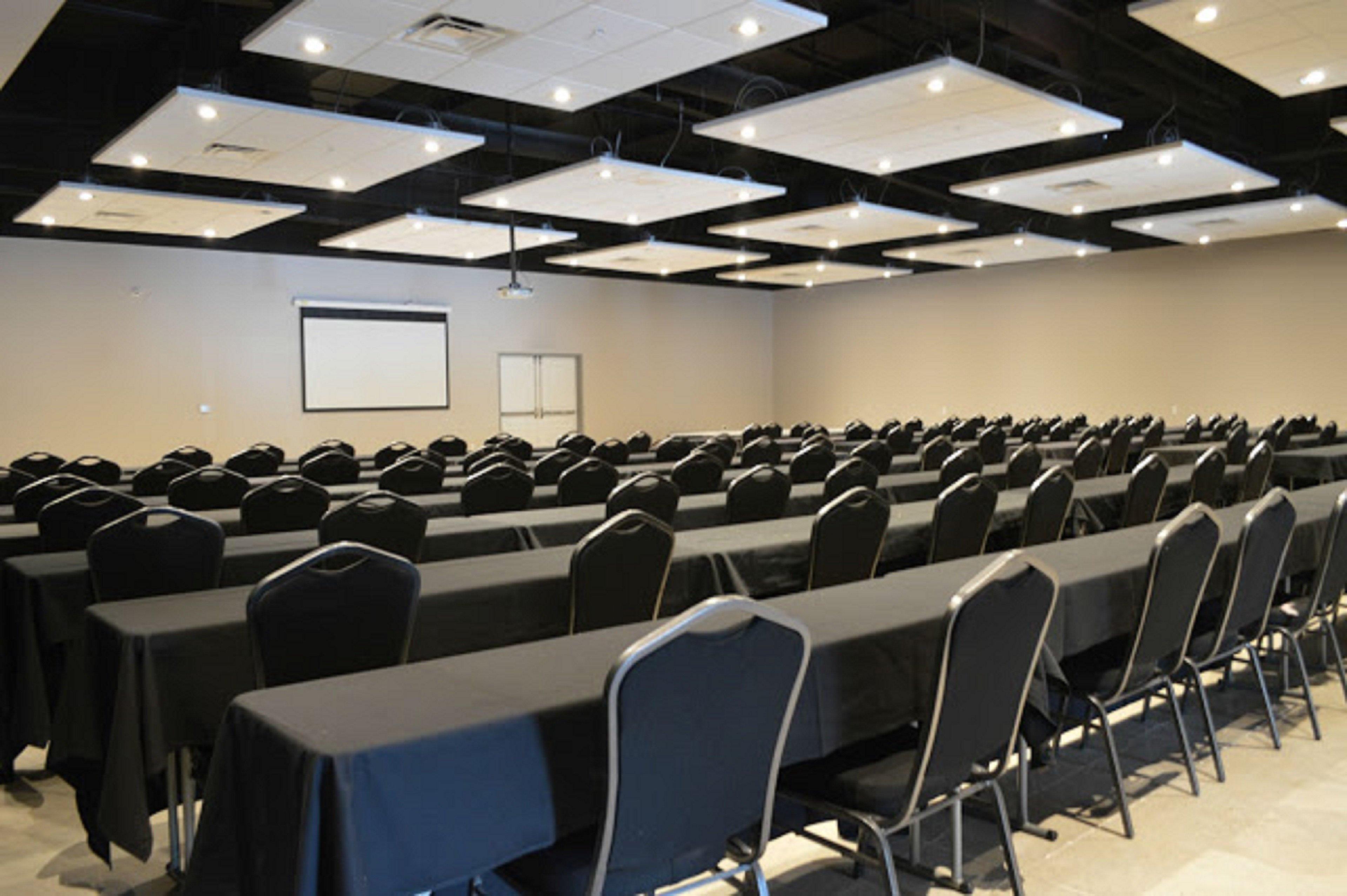 Holiday Inn Express & Suites Tulsa Ne, Claremore, An Ihg Hotel מראה חיצוני תמונה